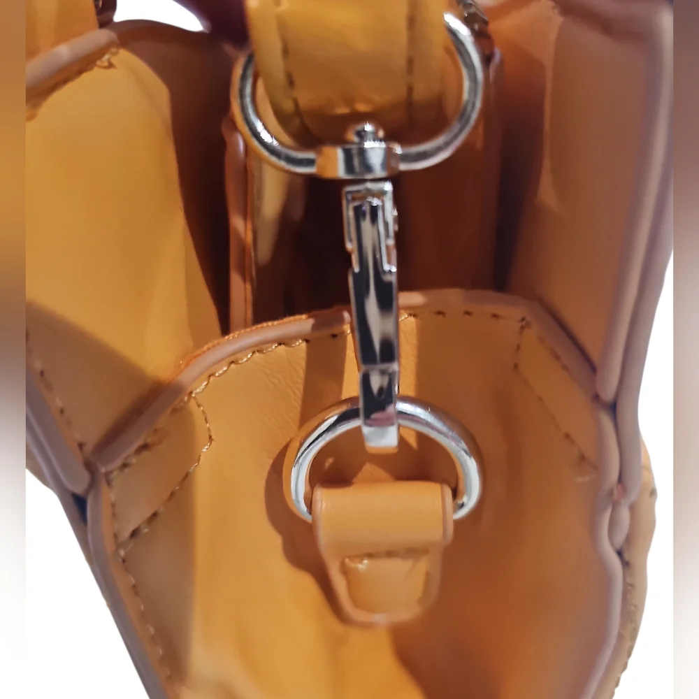 Bebe Aliyah stud micro shopper cross body shopper camel EUC